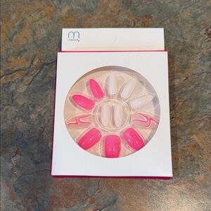 Melody Pink and White Press-On Nails NIB